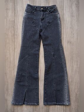 Fashion Nova Women's Dark Gray Flare Jeans - High-Rise Wide Leg size 1